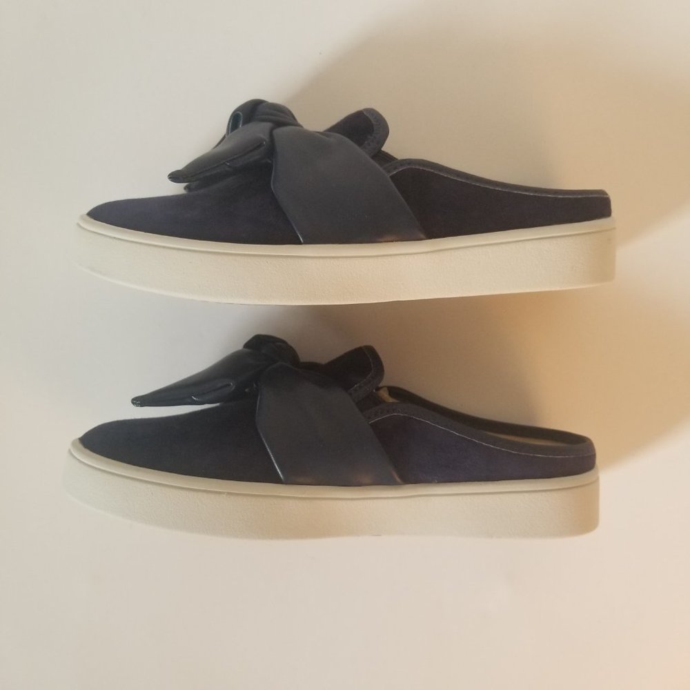 Spenco Barbados Orthotic Navy Suede Sneaker size 7B - Picture 8 of 11
